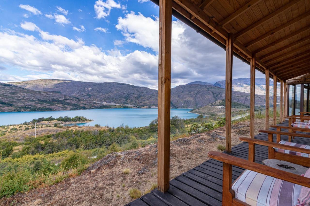 Mallin Colorado Ecolodge Aldana ภายนอก รูปภาพ