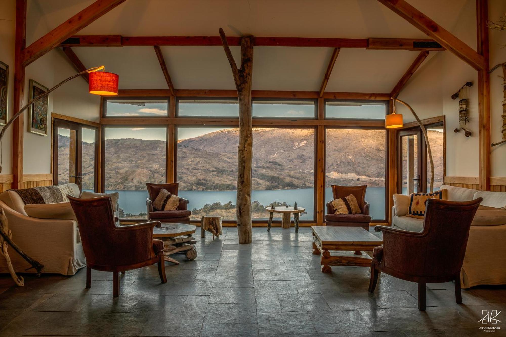 Mallin Colorado Ecolodge Aldana ภายนอก รูปภาพ