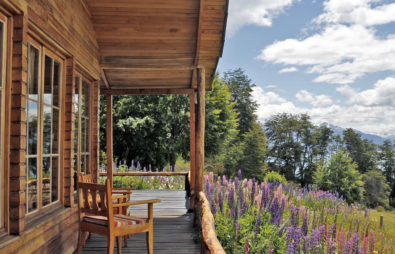 Mallin Colorado Ecolodge Aldana ภายนอก รูปภาพ