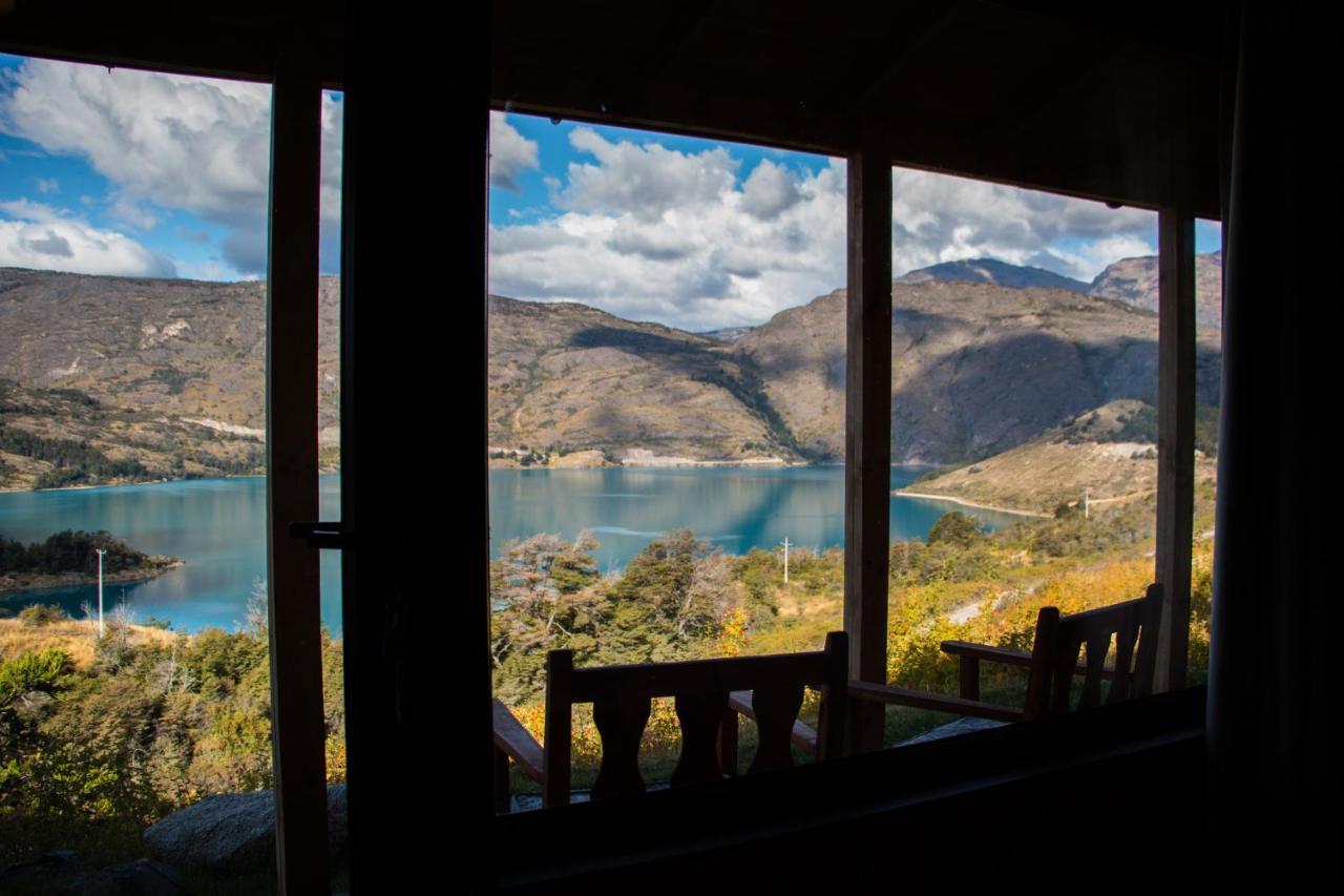 Mallin Colorado Ecolodge Aldana ภายนอก รูปภาพ