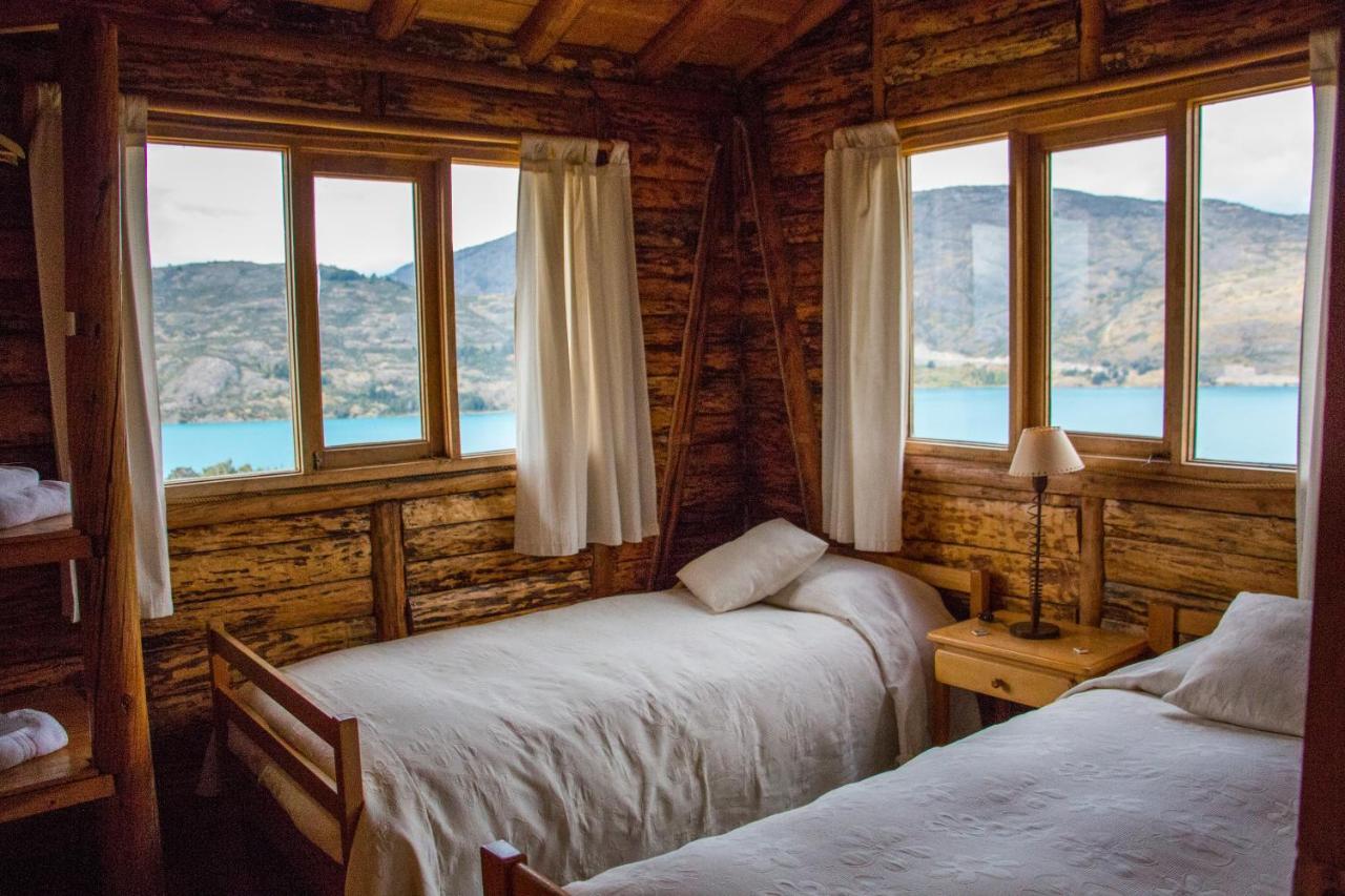 Mallin Colorado Ecolodge Aldana ภายนอก รูปภาพ